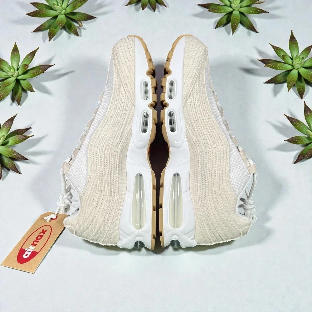 Levi's x Nike Air Max 95 OG Light Orewood Brown Men's 10.5 HM4743-100 New - Picture 8 of 8